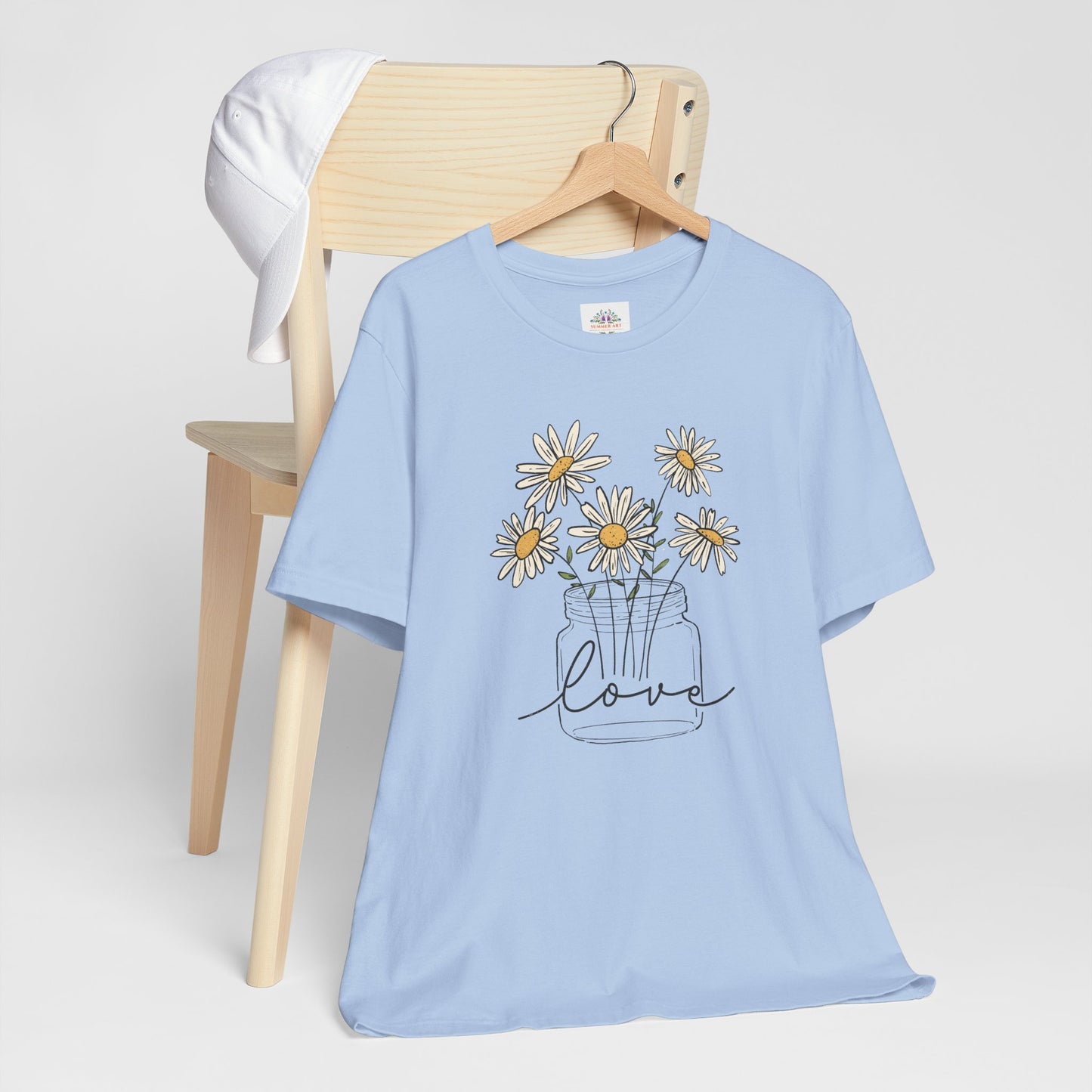 Daisy Floral TShirt, Love gift, Daisy Gifts, Birth Flower Gift, Botanical T-Shirt
