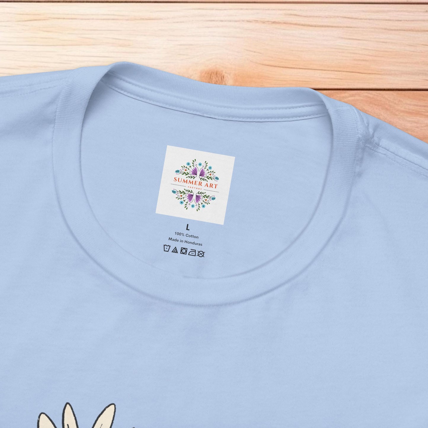 Daisy Floral TShirt, Love gift, Daisy Gifts, Birth Flower Gift, Botanical T-Shirt