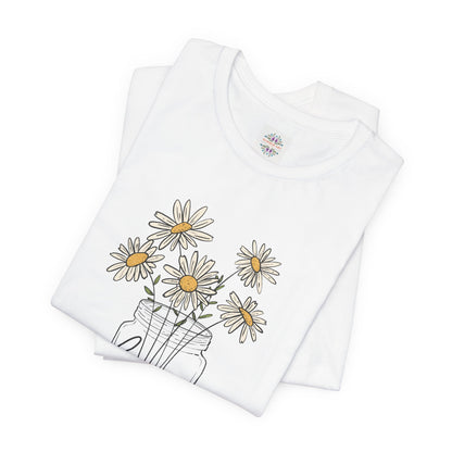 Daisy Floral TShirt, Love gift, Daisy Gifts, Birth Flower Gift, Botanical T-Shirt