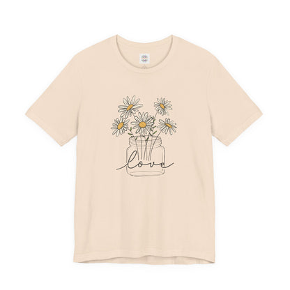 Daisy Floral TShirt, Love gift, Daisy Gifts, Birth Flower Gift, Botanical T-Shirt