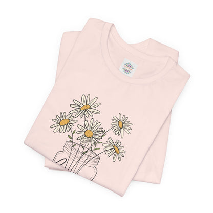 Daisy Floral TShirt, Love gift, Daisy Gifts, Birth Flower Gift, Botanical T-Shirt